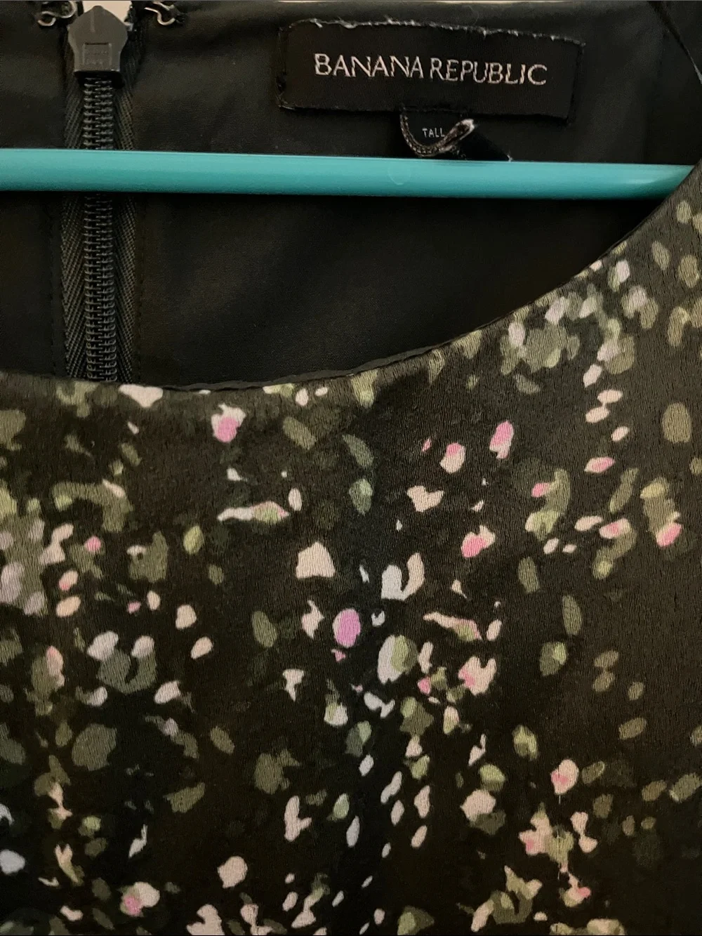 Banana Republic Sleeveless Dark Green Floral Blouson Waist Dress